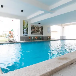 Hotel Reddoorz At Alpina Heights Paranaque, Paranaque City